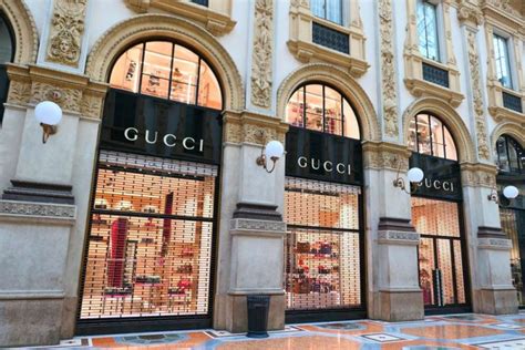 gucci investimenti in rucerca e svilippo|Credito e sostenibilità, Gucci e Intesa Sanpaolo sostengono le .